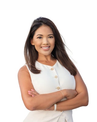 Portrait of Lele Engel, REALTOR®